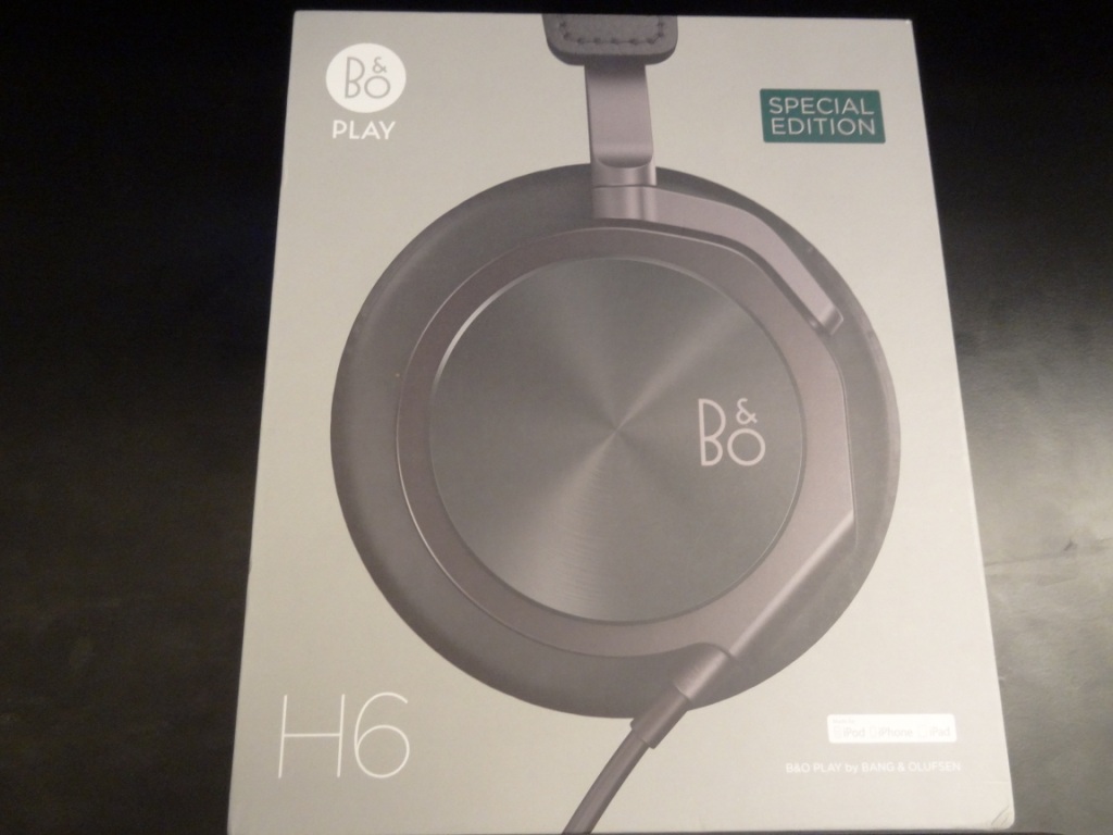 Review of Bang & Olufsen green BeoPlay headphones – An aesthetically headphone | Totally Dubbed