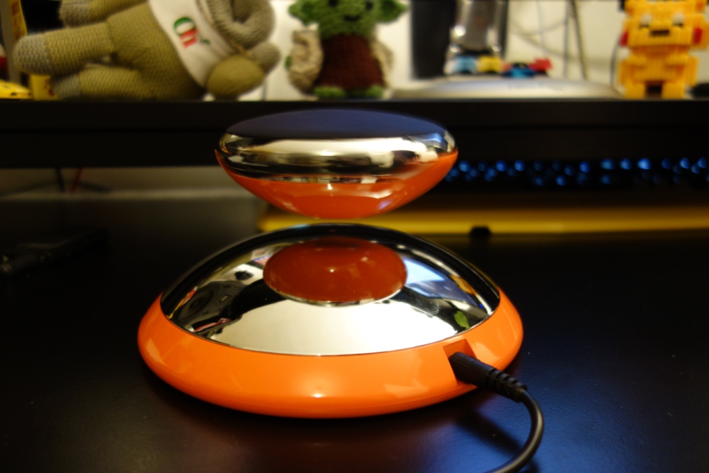 PUMP Air Levitating Bluetooth Speaker - Levitating speaker